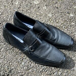 MAKE AN OFFER - STEVE MADDEN Treble Loafers
